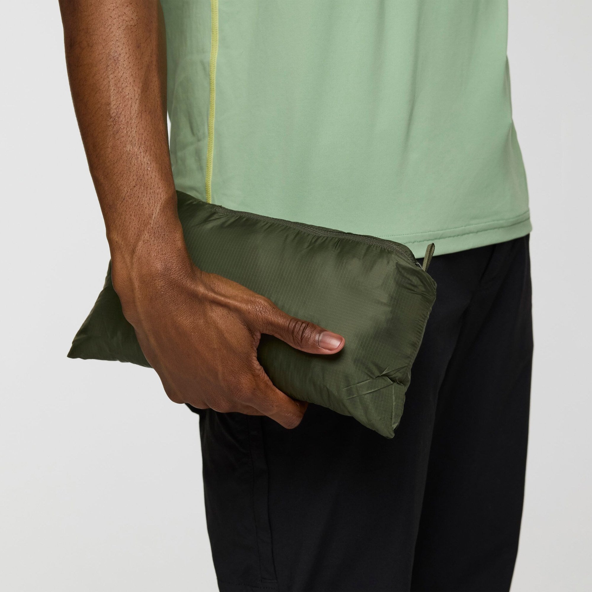 Capa Hybrid Insulated Hooded Jacket for Men - F25