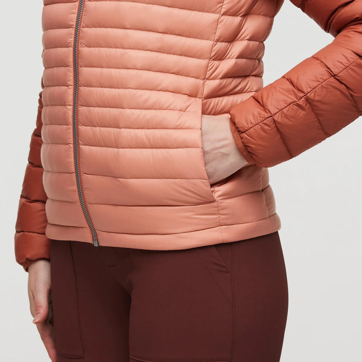 Fuego Down Hooded Women's Jacket - S24