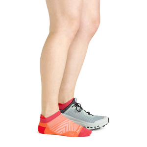 Run No Show Tab Ultra-Lightweight for Women - S24