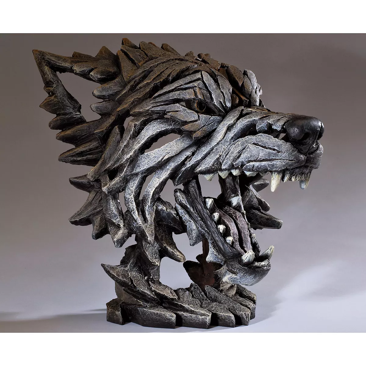 Wolf Edge Sculpture