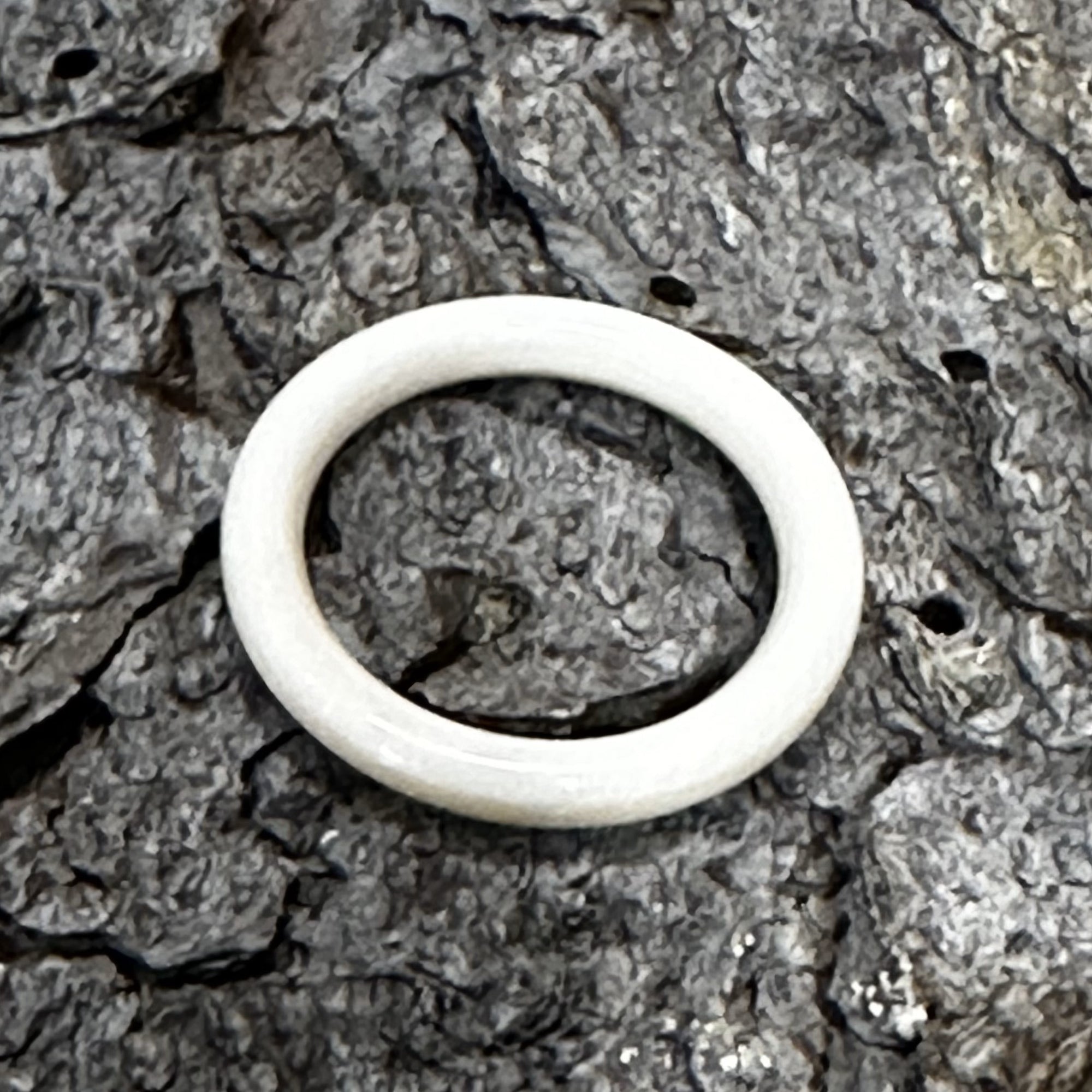 3mm Mammoth Round Ring