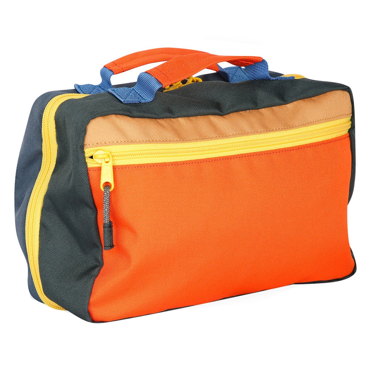 Take In Tow Pouch