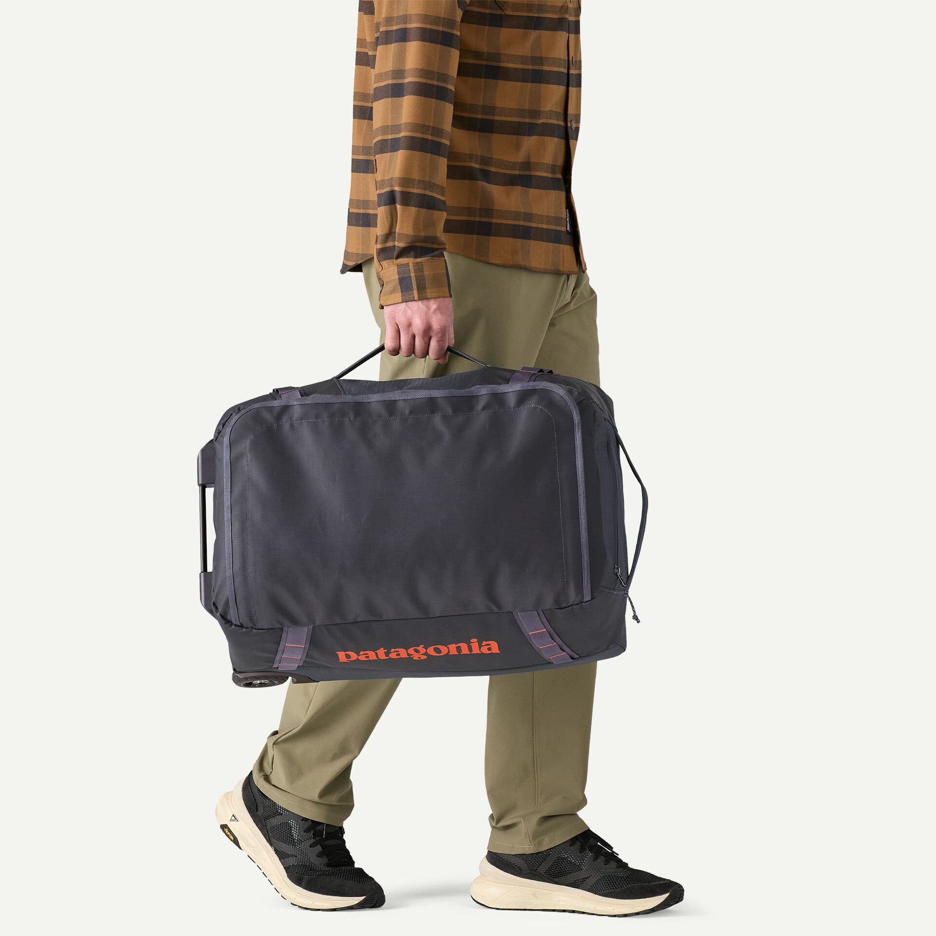 Patagonia Black Hole Wheeled Duffel