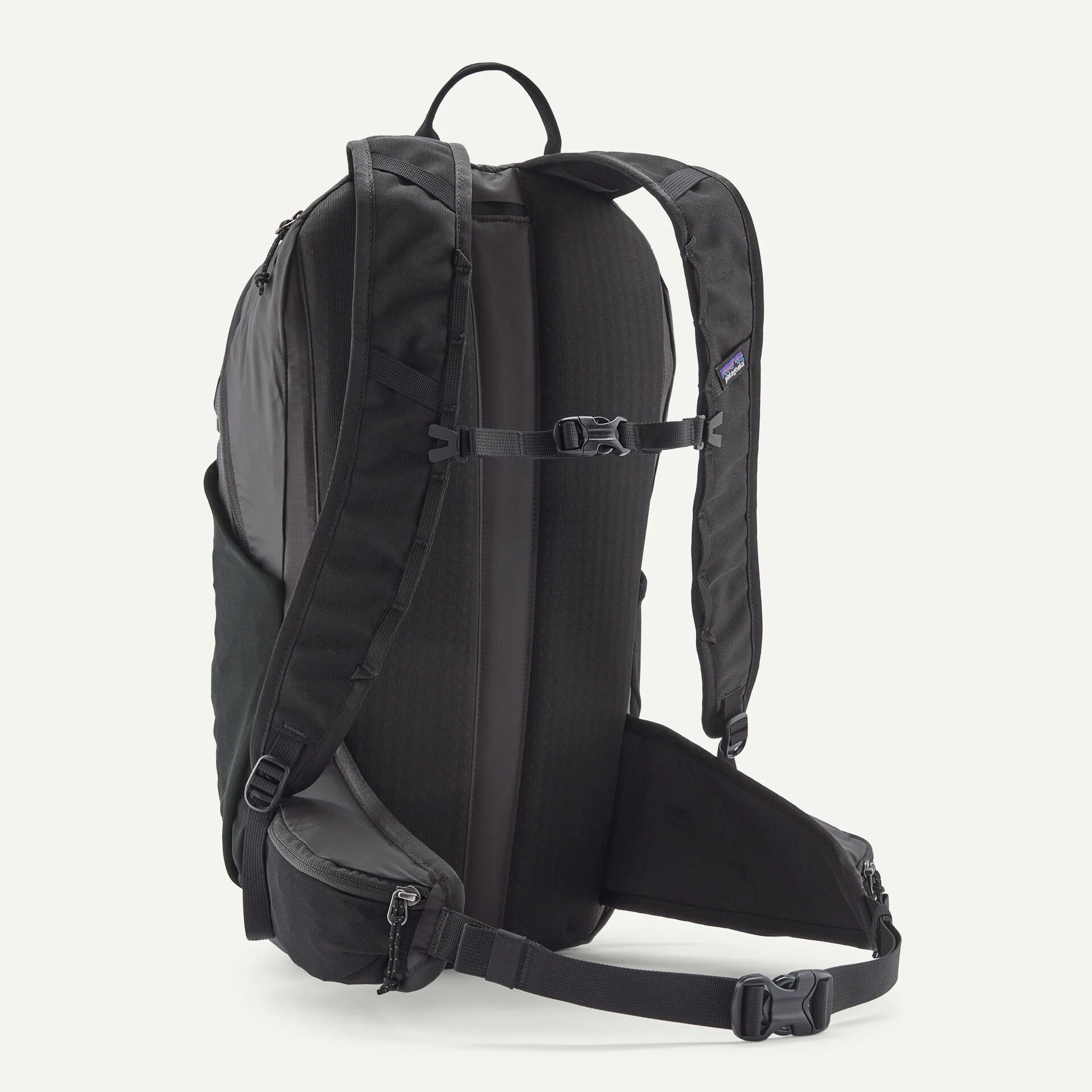 Terravia Pack 22L - Black