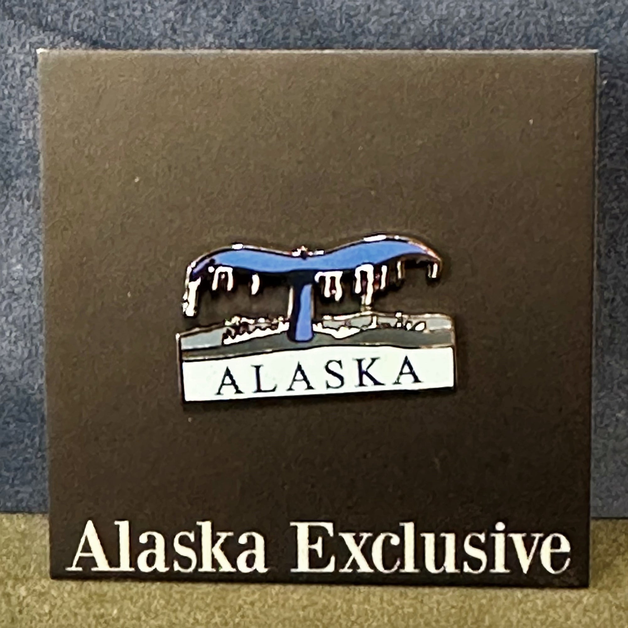 Alaska Whale Tail Pin