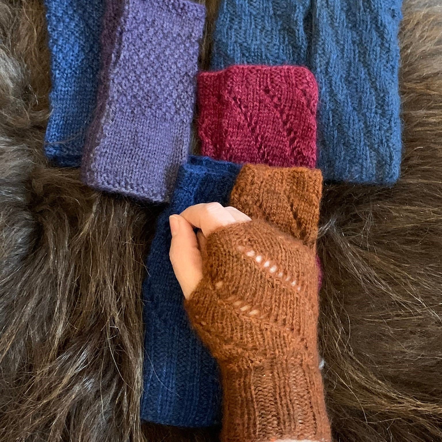 Qiviut Half Mitts