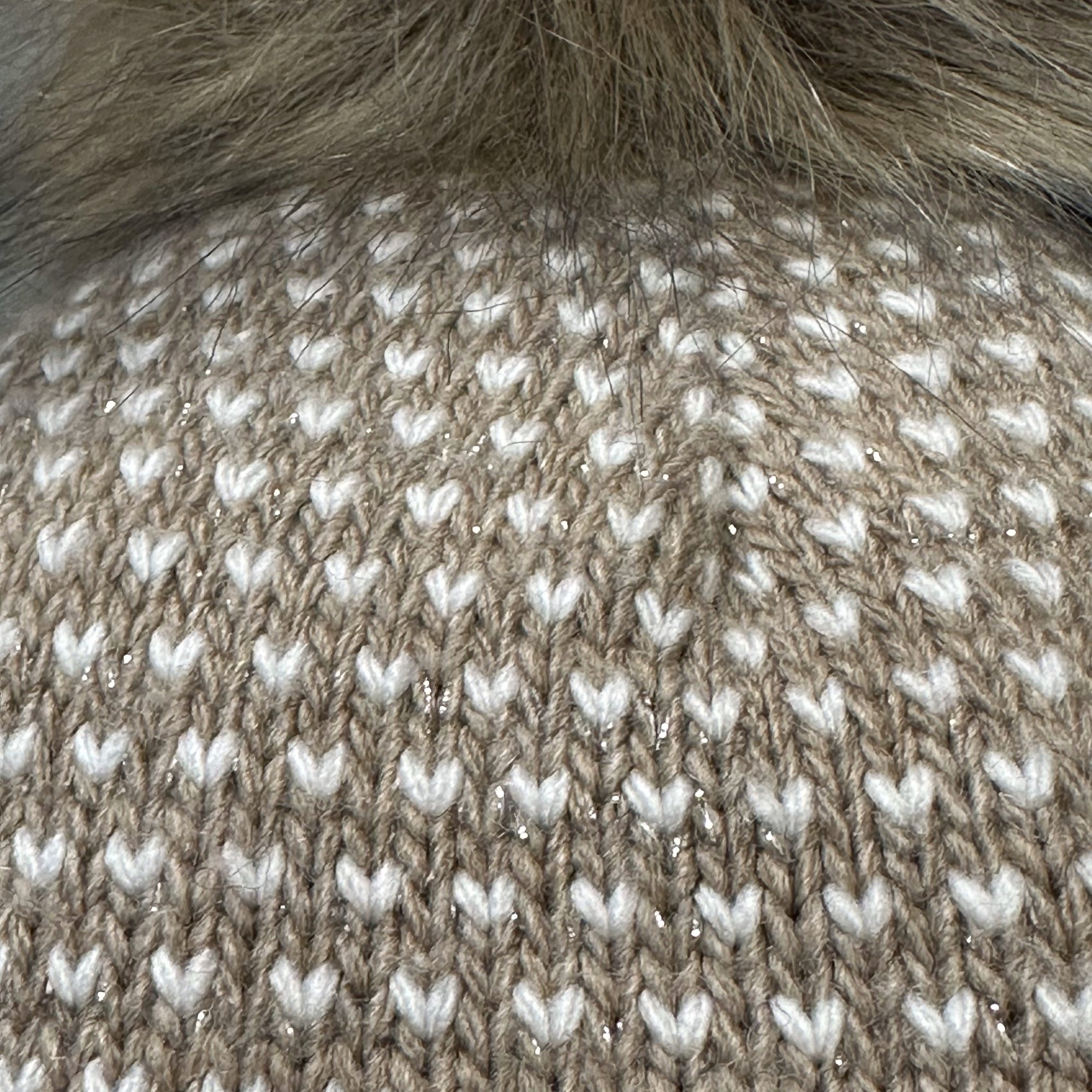 Faux Pom Beige-Cream Beanie