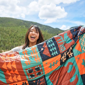 Original Puffy Blanket - Forest Cabin