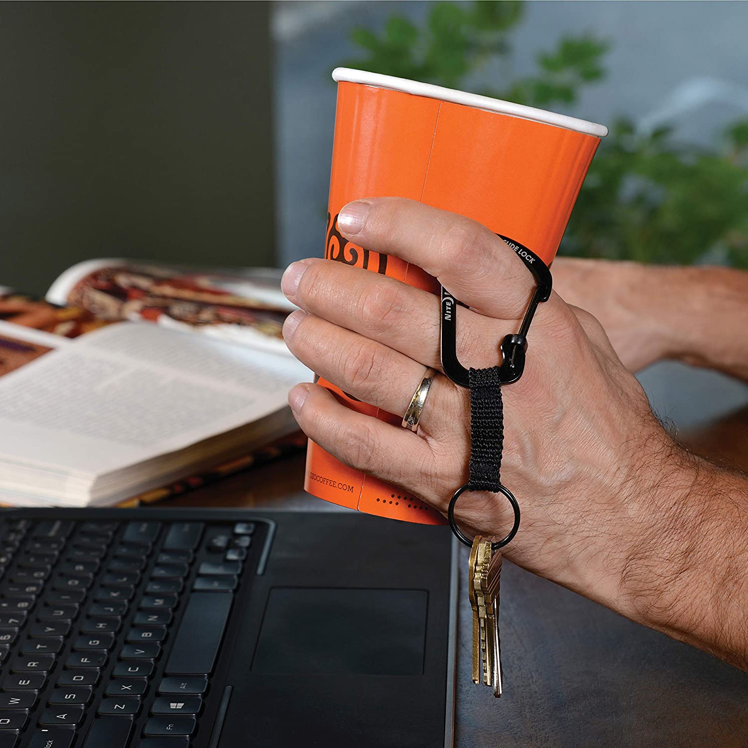 Side Lock Key Ring
