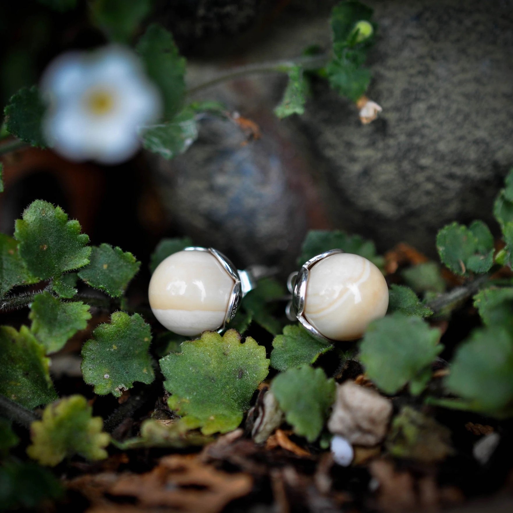 Bloom Post Earrings