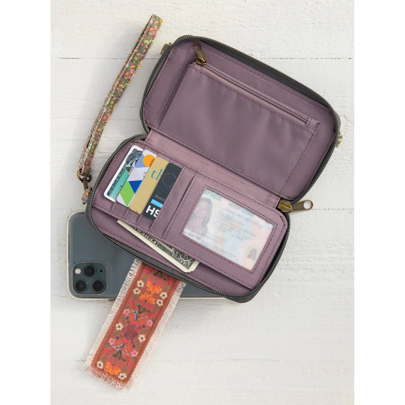 Wristlet