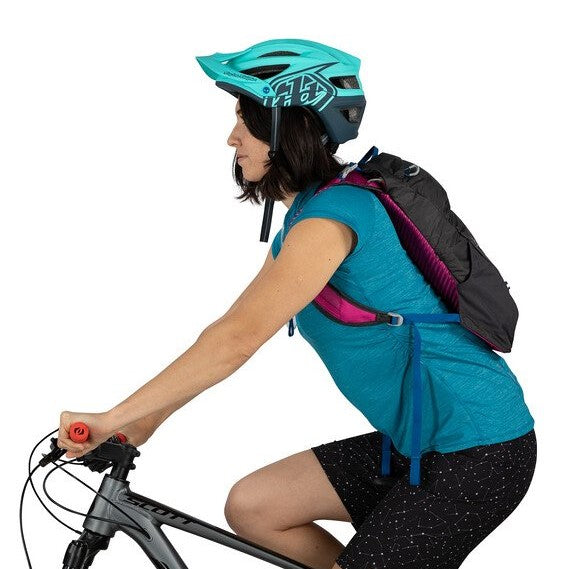 osprey hydration pack women's Osprey Women's Kitsuma 3 Hydration Pack, Astrology Blue