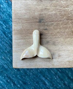 Whale Tail Sm Moose Antler Pendant