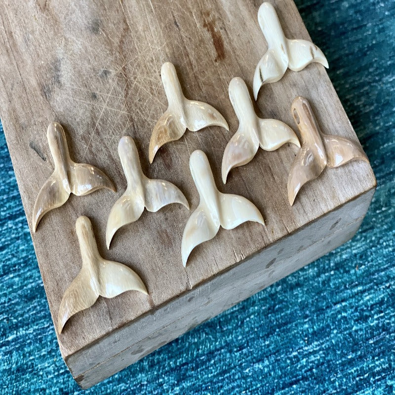 Whale Tail Sm Moose Antler Pendant